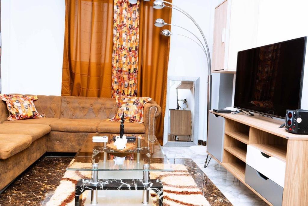 דירות Yaoundé 2Nk House מראה חיצוני תמונה